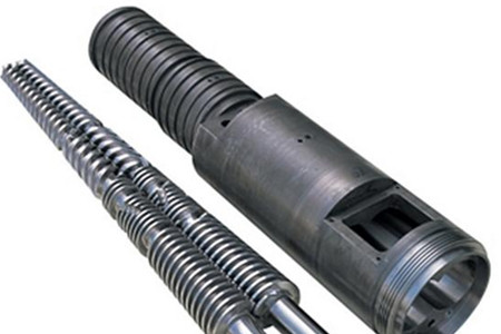 影響注塑機機筒螺桿轉(zhuǎn)速不穩(wěn)定的原因